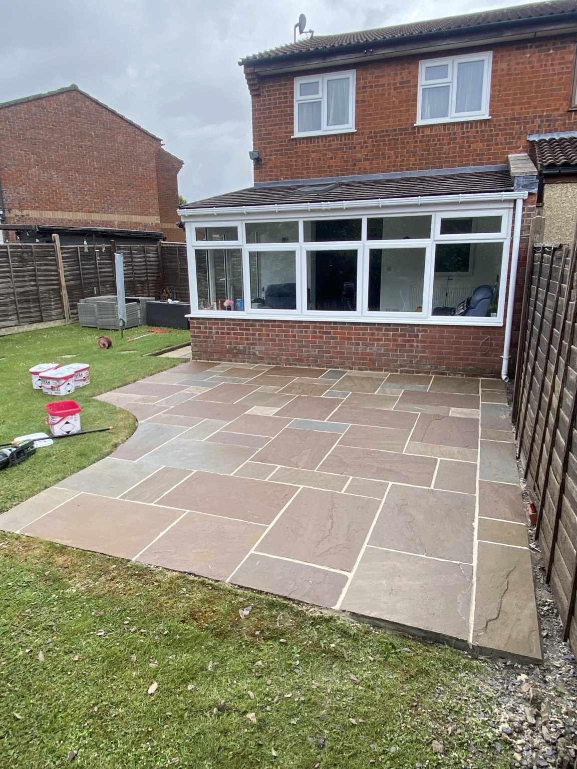 Completed exterior cleaning result